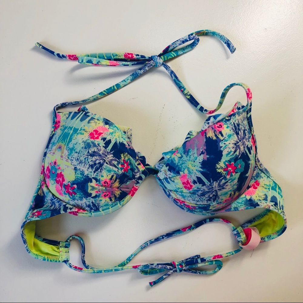 Victoria’s Secret bikini top